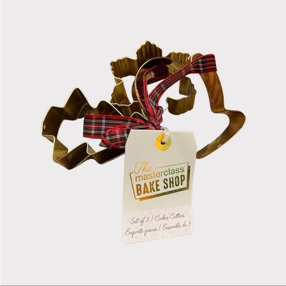 The Masterclass Bake Shop | Gold Plated SS Christmas Cookie Cutter Set - Picture 1 of 4